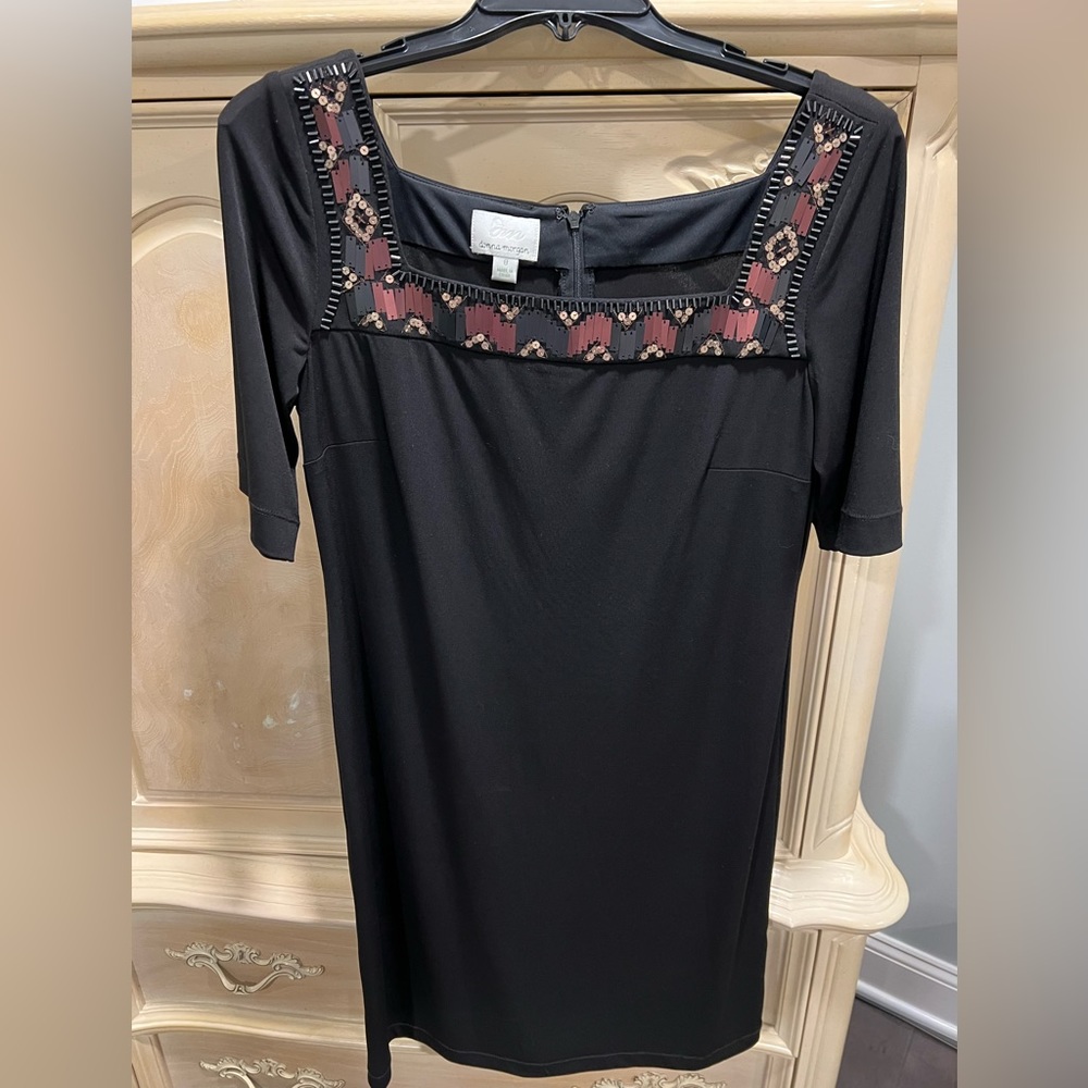 Donna Morgan dress, lightweight and comfy. Beaded as shown